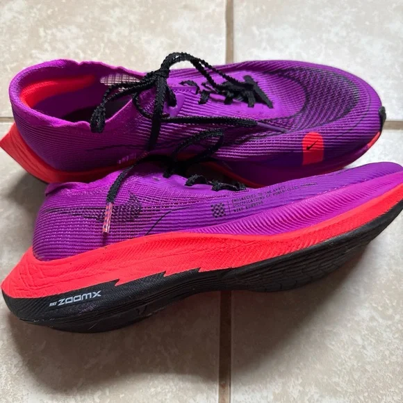 Nike womens vaporfly next 2%. - Picture 4 of 8